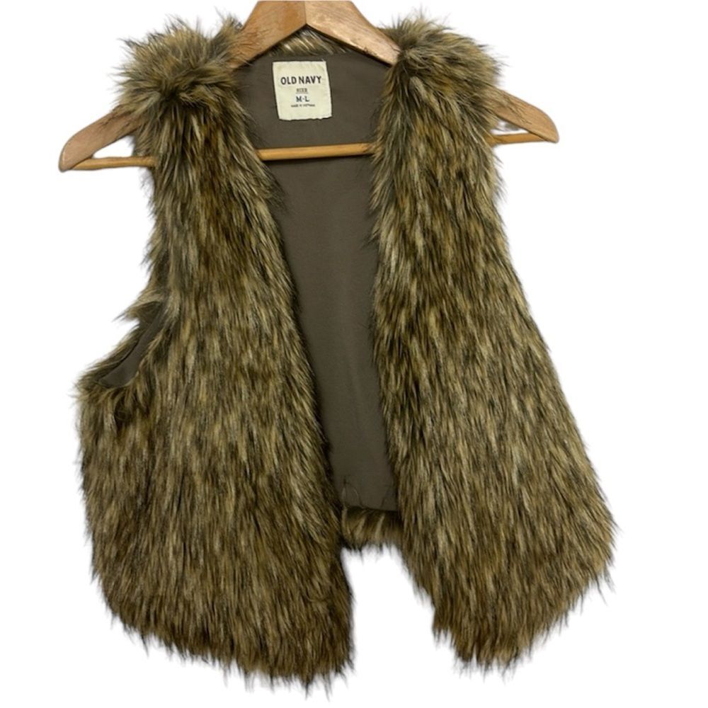 Old Navy Faux Fur vest size MEDIUM / LARGE Tan brown faux fur lined vest